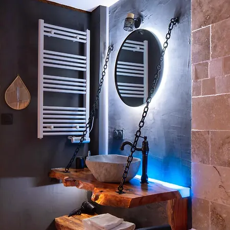 Appartement Elégant Avec Balnéo à 100m Du Capitole