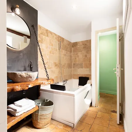 Apartament Elegant Avec Balneo A 100m Du Capitole *